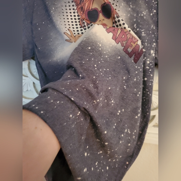 OK Karen Lady Graphic T NWOT T-shirt Gildan Large - Picture 3 of 12